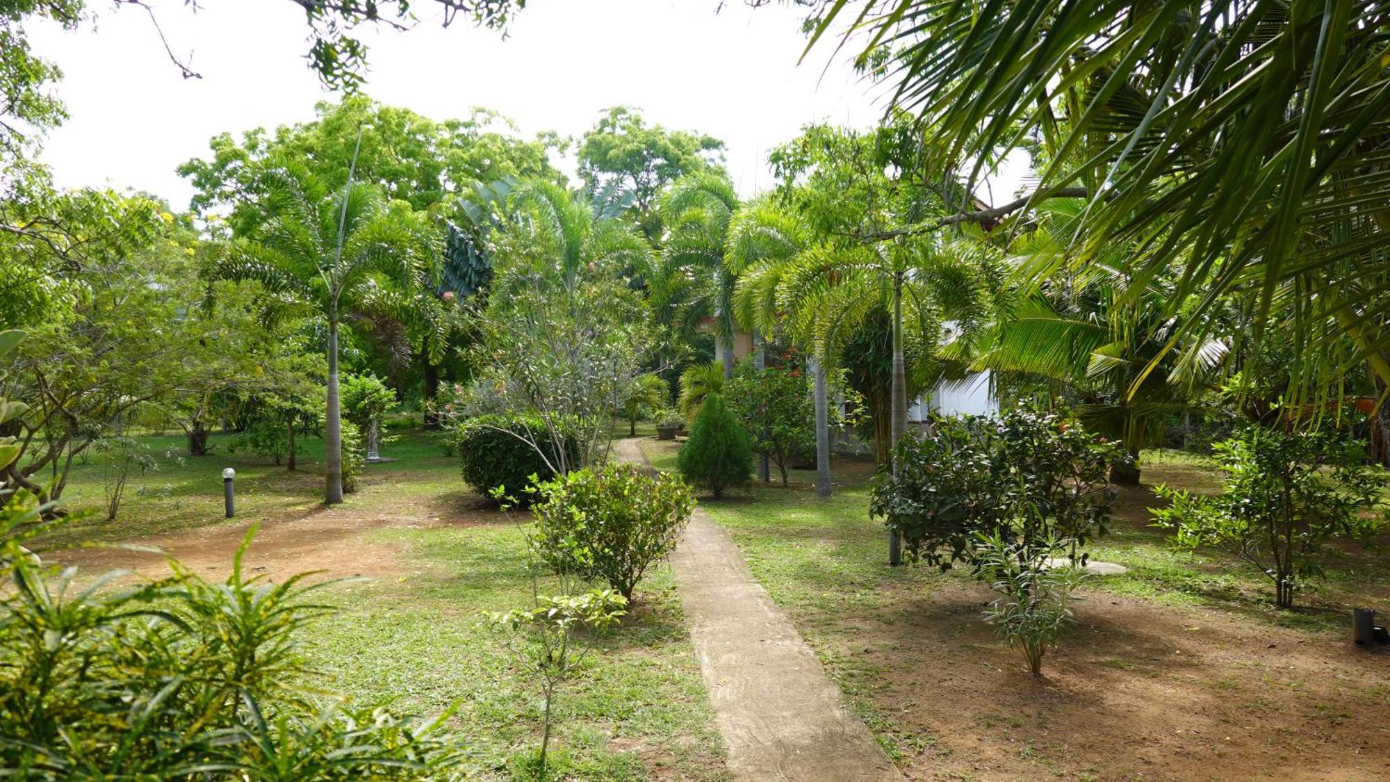 Salt Lake Cabanas & Restaurant Tangalle Εξωτερικό φωτογραφία