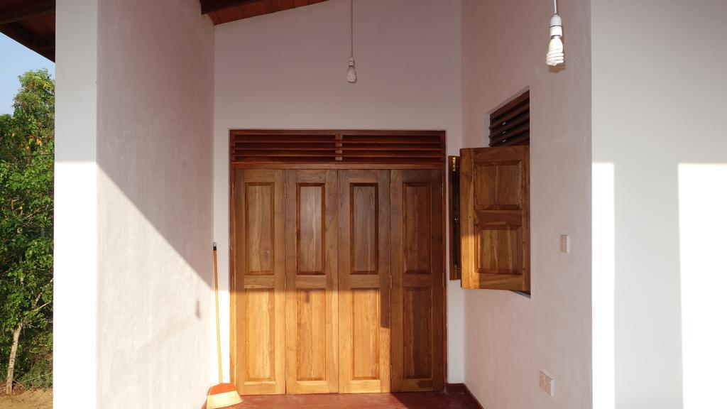 Salt Lake Cabanas & Restaurant Tangalle Εξωτερικό φωτογραφία