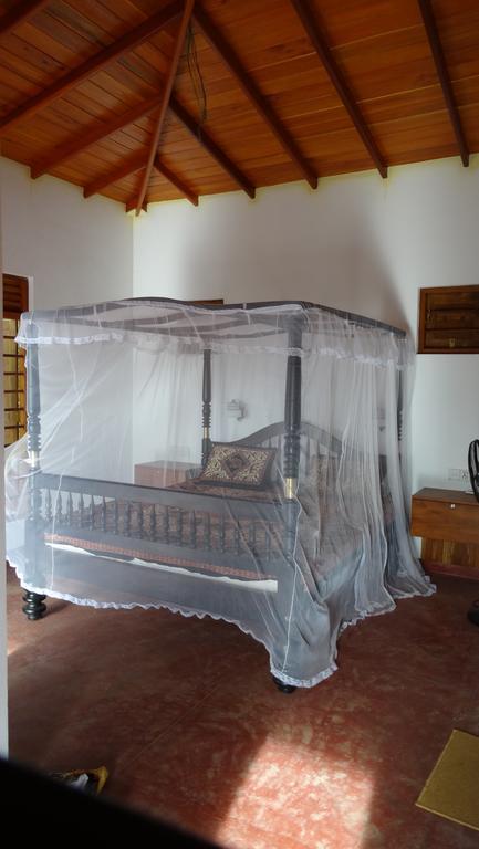 Salt Lake Cabanas & Restaurant Tangalle Εξωτερικό φωτογραφία