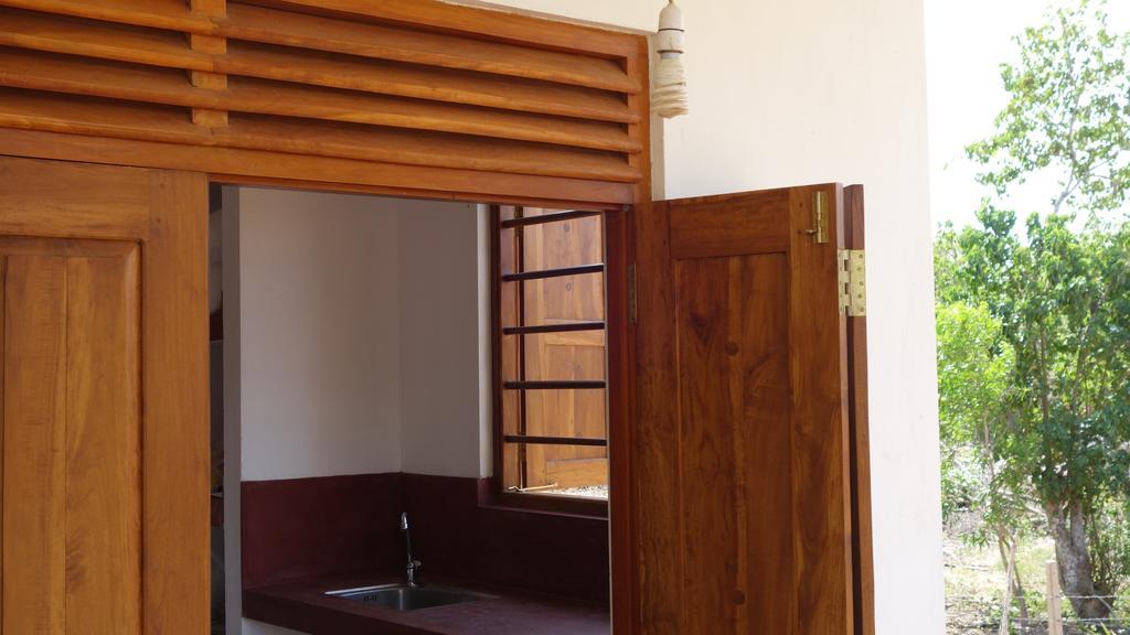 Salt Lake Cabanas & Restaurant Tangalle Εξωτερικό φωτογραφία