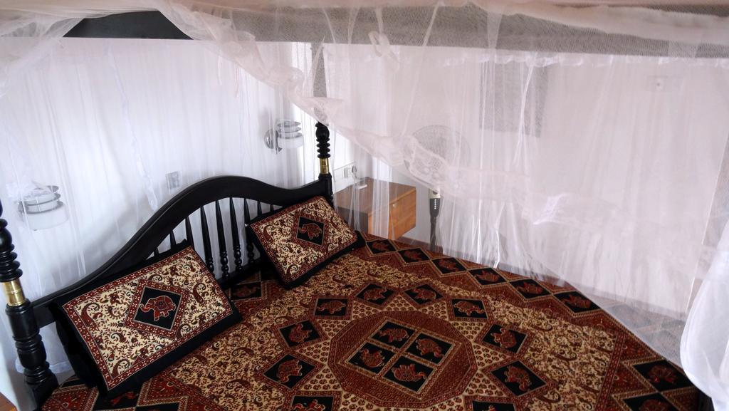 Salt Lake Cabanas & Restaurant Tangalle Εξωτερικό φωτογραφία